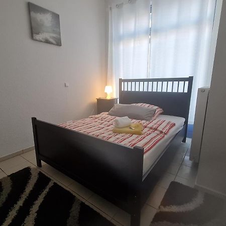 Pension Am Rathaus, 24H Check-In Mundelsheim Екстер'єр фото